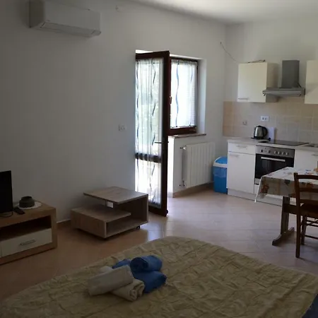 Apartments Denis Porec Exterior photo