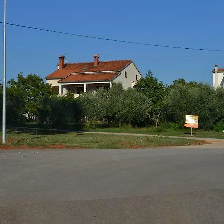 Apartments Denis Porec Exterior photo