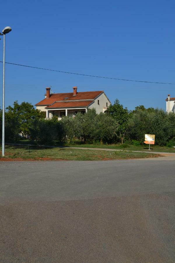 Apartment Denis *